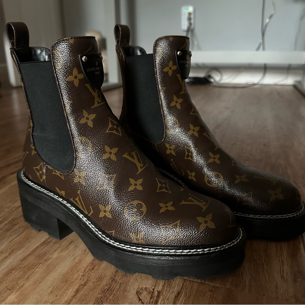 Louis Vuitton Brown Women's Boots